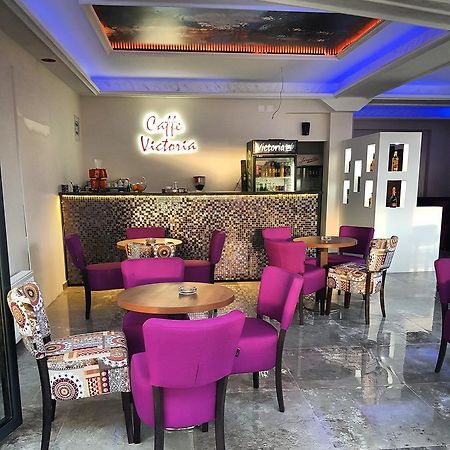 Hotel Victoria Lukavica Eksteriør billede