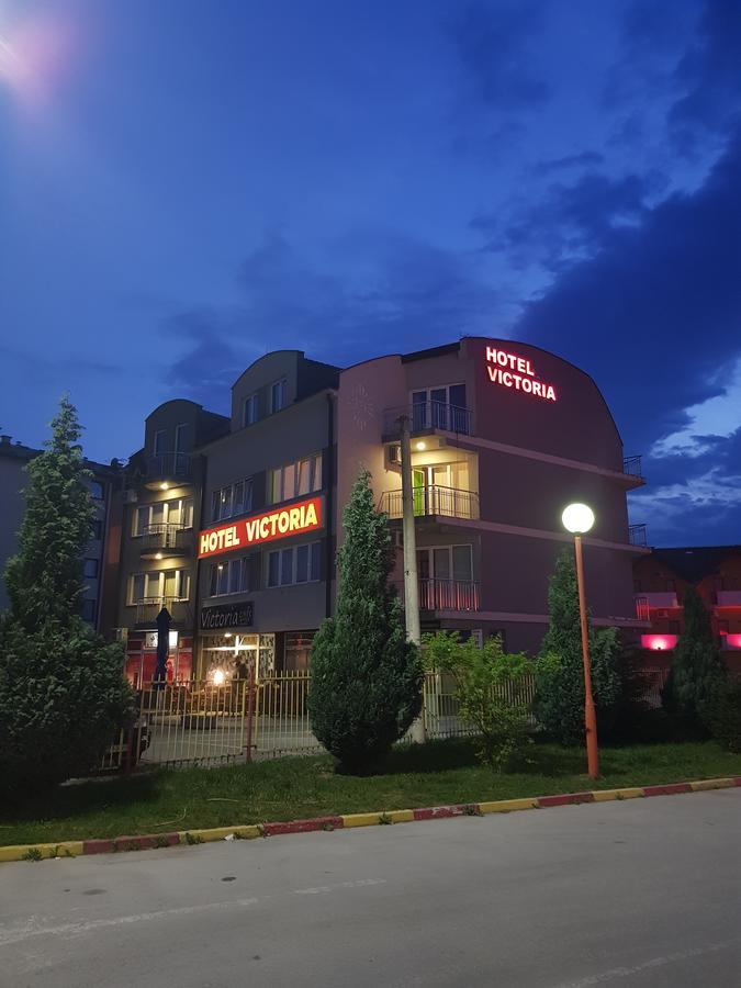 Hotel Victoria Lukavica Eksteriør billede