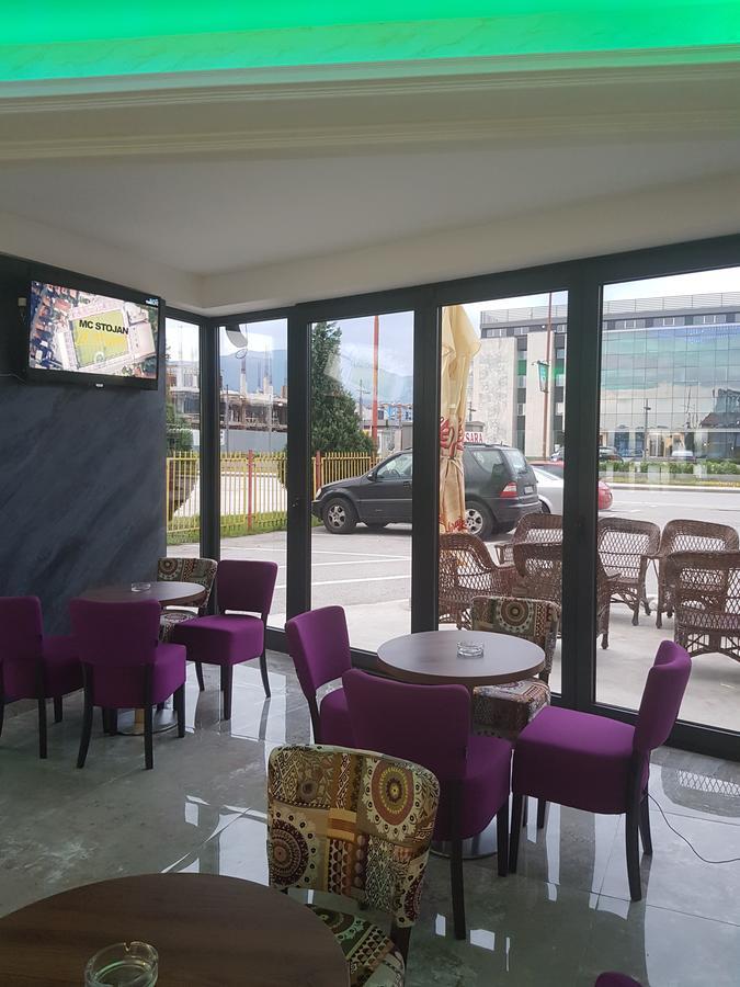 Hotel Victoria Lukavica Eksteriør billede